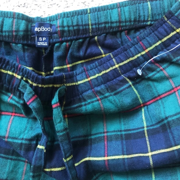 GAP- Pajamas flannel pants.NWOT. - Picture 5 of 5